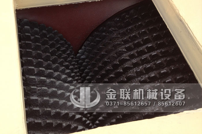 双齿辊破碎机尖波浪齿